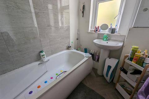83 Barmpton Lane, Darlington, DL1 3HG