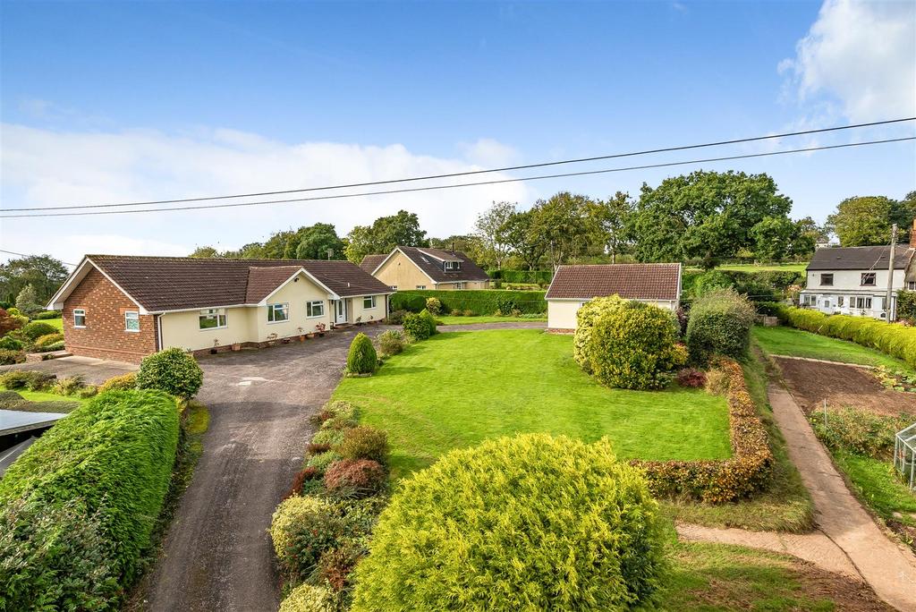 Buckerell, Honiton 5 bed bungalow for sale £650,000