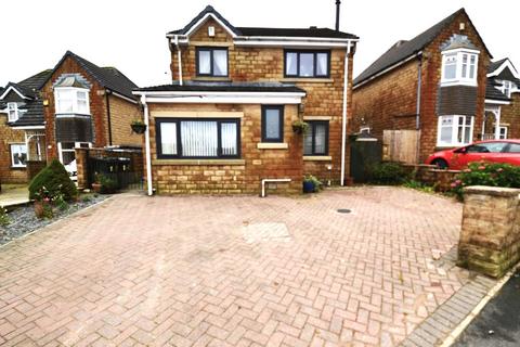 4 bedroom detached house for sale, Stone House Drive, Queensbury, Bradford