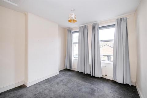 16 Suffield Road, London, E4 9TA