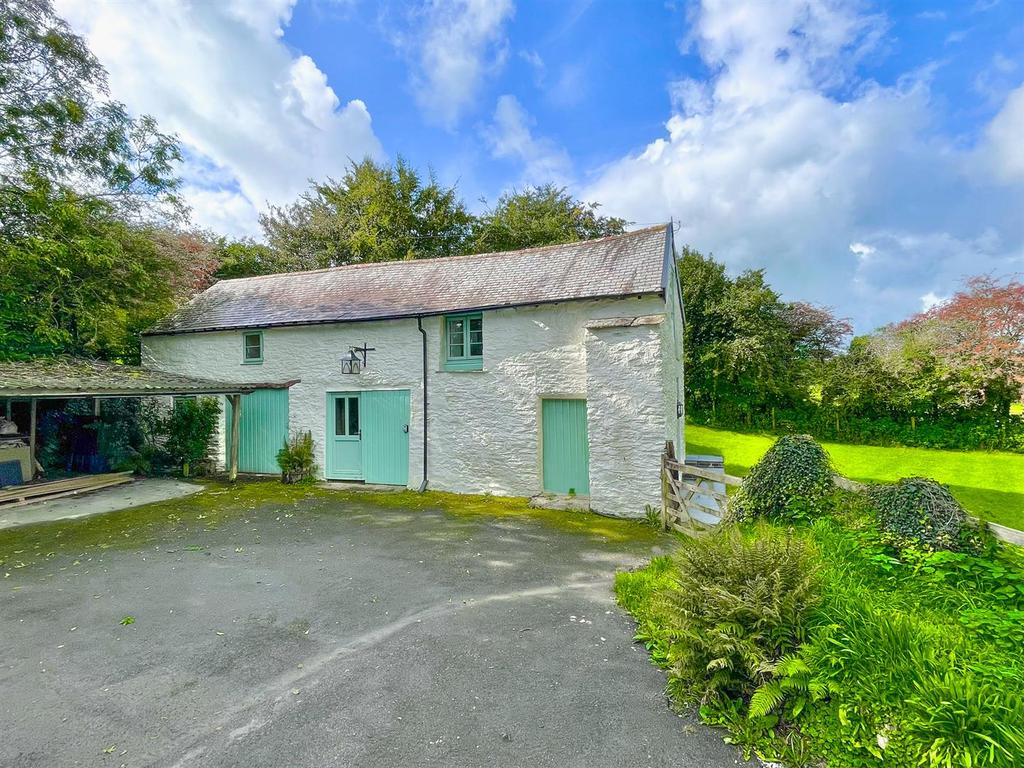 Barnstaple 4 bed detached house for sale £865,000