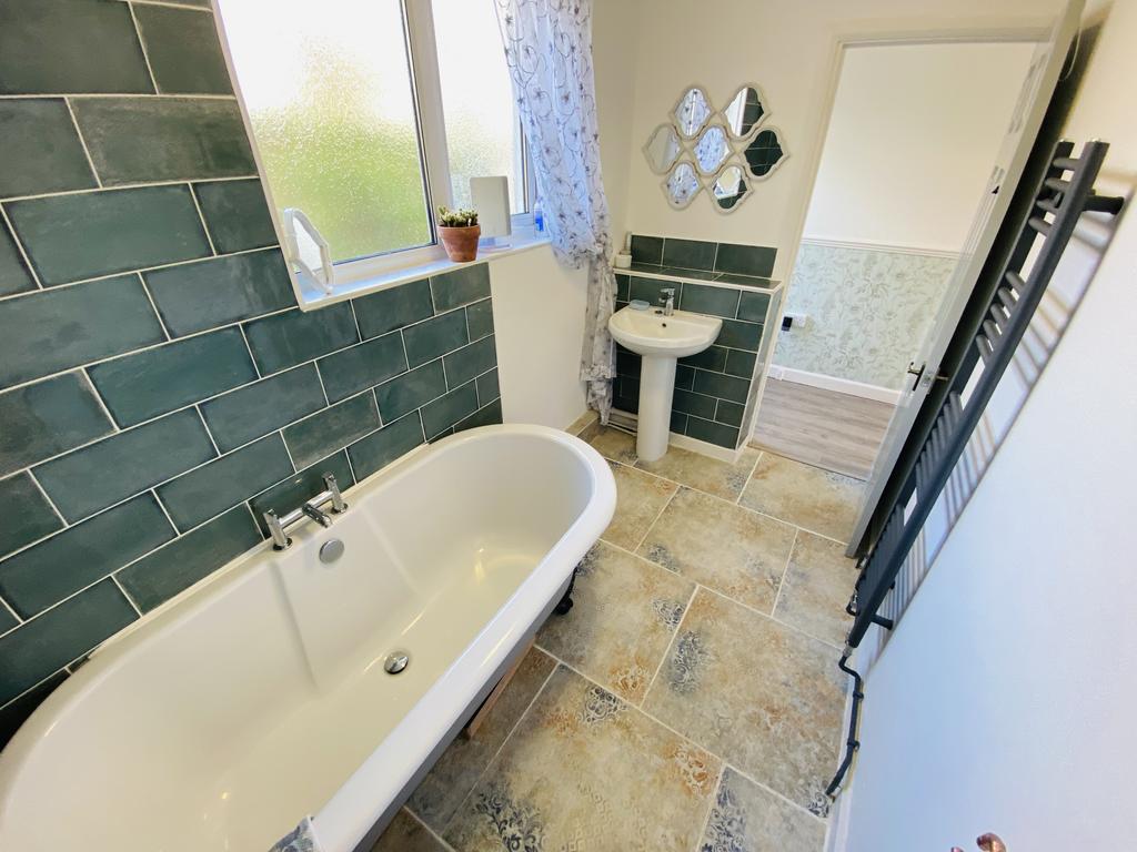 Bathroom (second image)