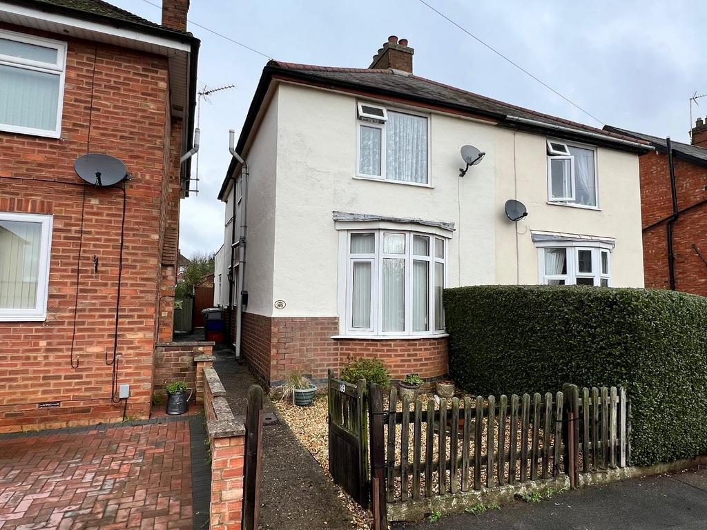 CHAIN FREE Pioneer Avenue, Desborough 2 bed semidetached house for