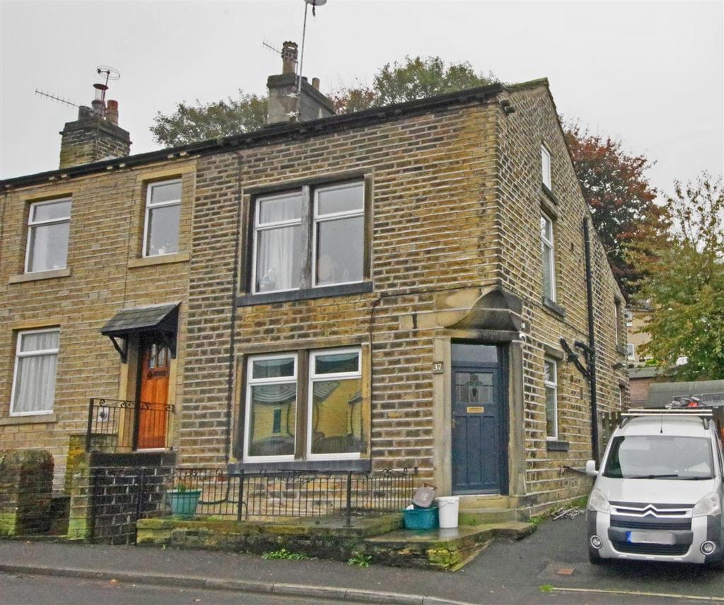 Saddleworth Road, West Vale 3 bed end of terrace house for sale £200,000