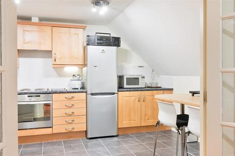 1 bedroom apartment for sale, Holmewood House, Banstead