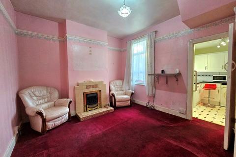 2 bedroom terraced house for sale - Mafeking Avenue, East Ham, London, E6