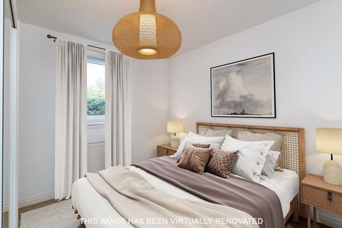 101/3 East Trinity Road, Edinburgh, EH5 3EX