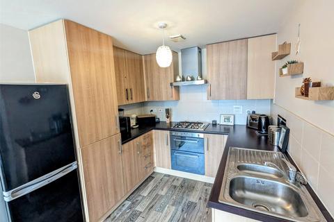 3 bedroom end of terrace house for sale - Oxmoor Avenue, Hadley, Telford, Shropshire, TF1