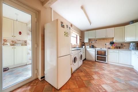 11 Shipton Close, Hereford, HR4 0RZ