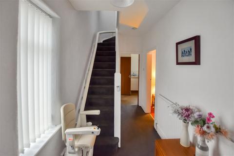 19 Barrows Green Lane, Widnes, WA8 3JN