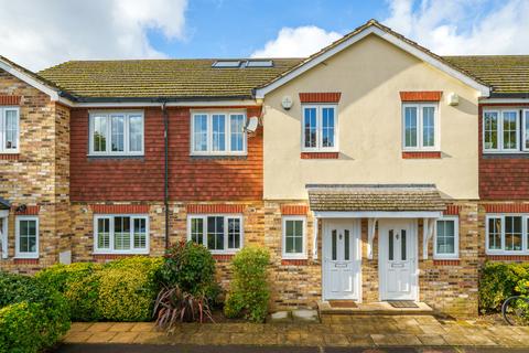 4 bedroom terraced house for sale, Mount Holme, Thames Ditton, KT7