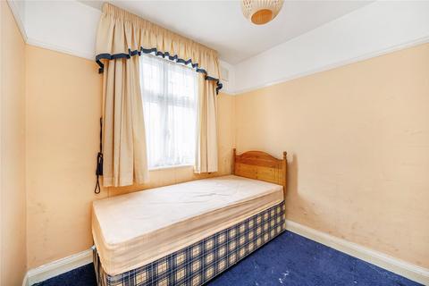 26 Lexden Road, London, W3 9NZ