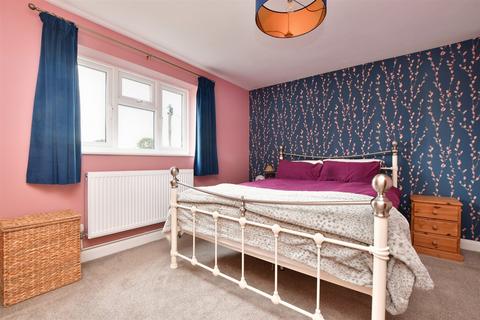 2 bedroom maisonette for sale, Wyphurst Road, Cranleigh, Surrey