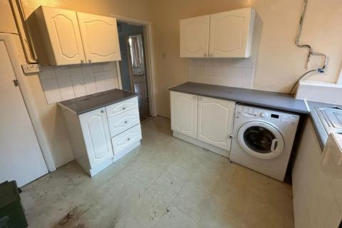 13 Sandall Close, London, W5 1JE