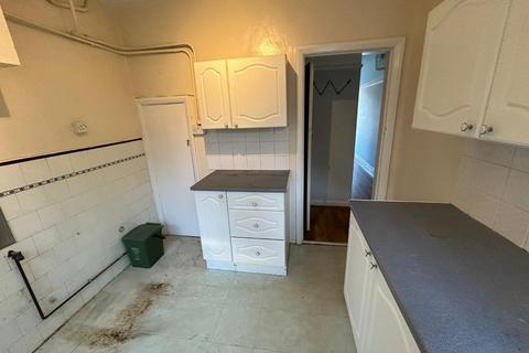 13 Sandall Close, London, W5 1JE