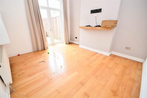 5 Roker Baths Road, Sunderland, SR6 9QE