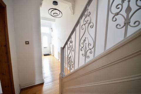 5 Roker Baths Road, Sunderland, SR6 9QE