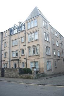 4 bedroom flat to rent, Lauriston Gardens, Edinburgh, EH3