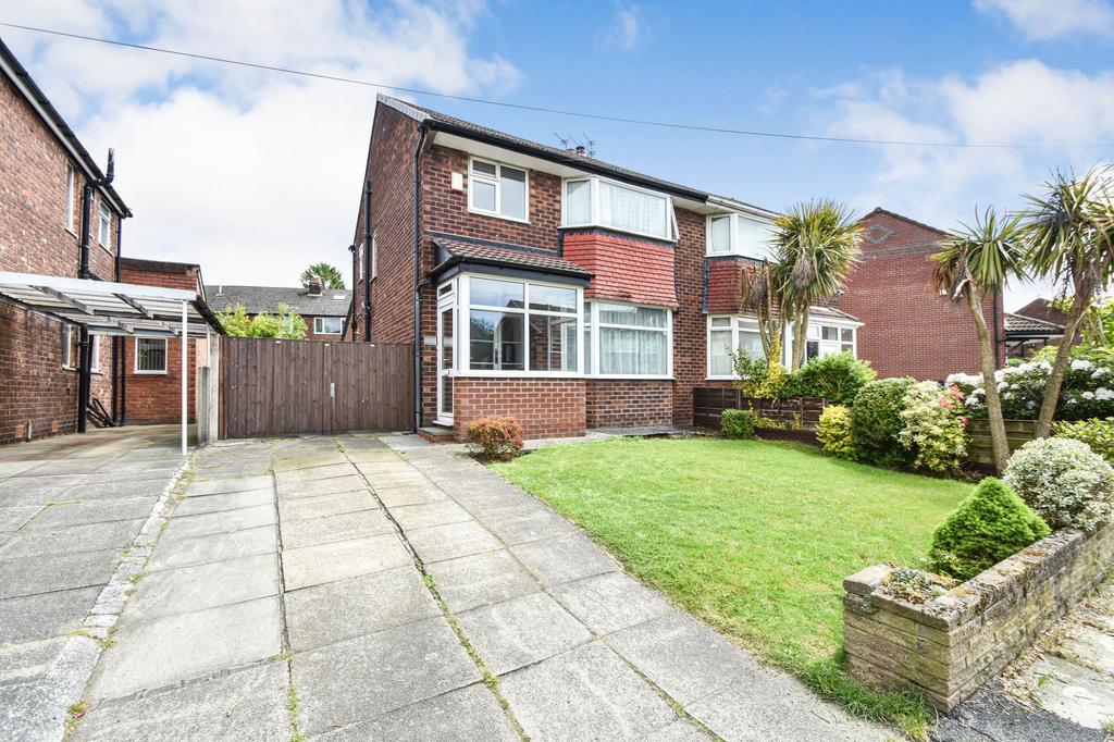 Beeston Grove, Whitefield, M45 3 bed semidetached house for sale £