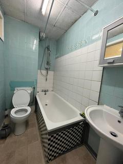 1 bedroom flat to rent, Ilford , IG1