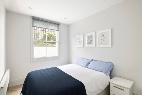 3 bedroom apartment to rent, Strathmore Gardens, Kensington, London, W8