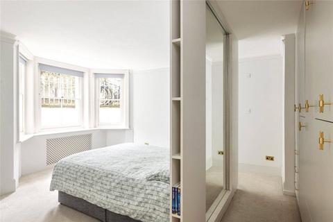 3 bedroom apartment to rent, Strathmore Gardens, Kensington, W8