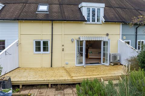 4 bedroom terraced house for sale, Isis Lakes, Cotswold Water Park, Cirencester, Gloucestershire, GL7 5TL