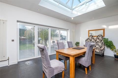 27 Clieveden Road, Southend-on-sea, SS1 3BJ