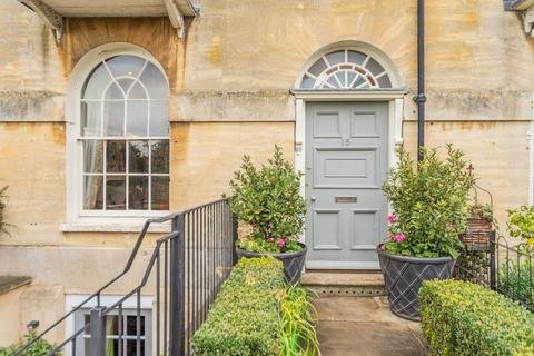 4 bedroom terraced house for sale, Rutland Terrace, Stamford, Lincolnshire, PE9