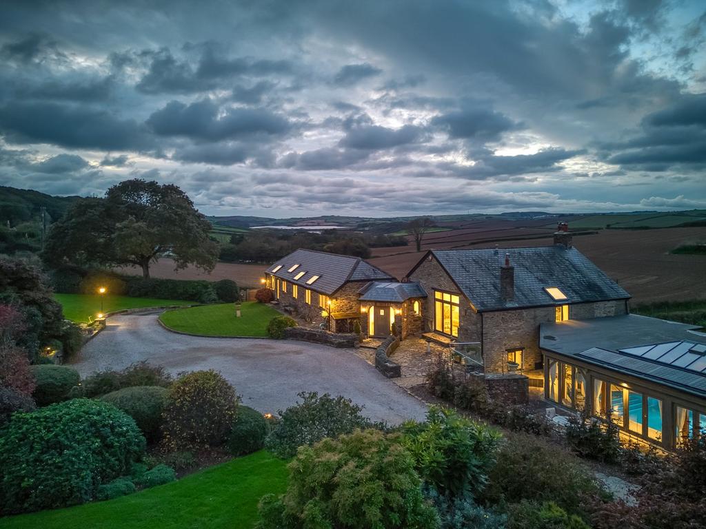 Kingsbridge, Devon TQ7 4 bed detached house for sale £1,795,000