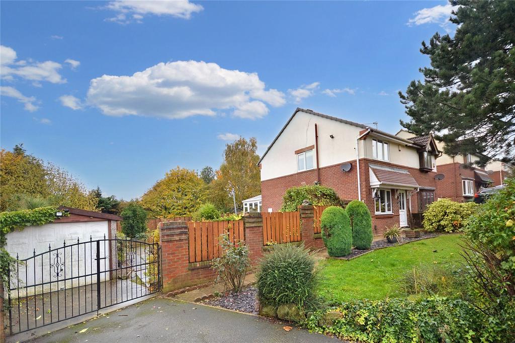 Thirlmere Close, Leeds, West Yorkshire 3 bed semidetached house for