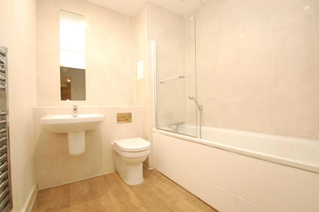 Main Bathroom