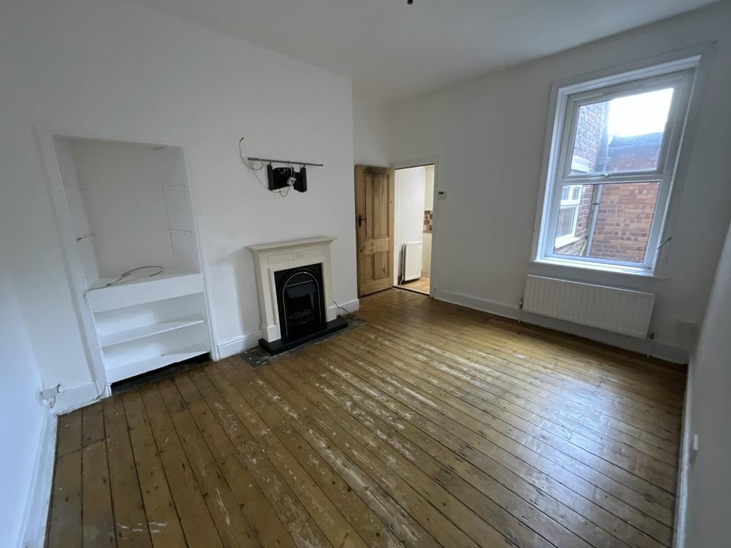 Beech Street, Jarrow, Tyne and Wear... 2 bed ground floor flat £70,000