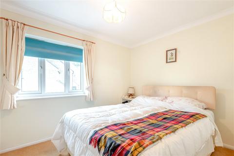 9 Brook Close, Northleach, Cheltenham, GL54 3PE
