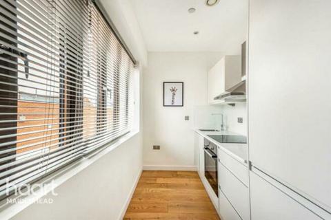 1 bedroom apartment for sale, High Street, MAIDENHEAD