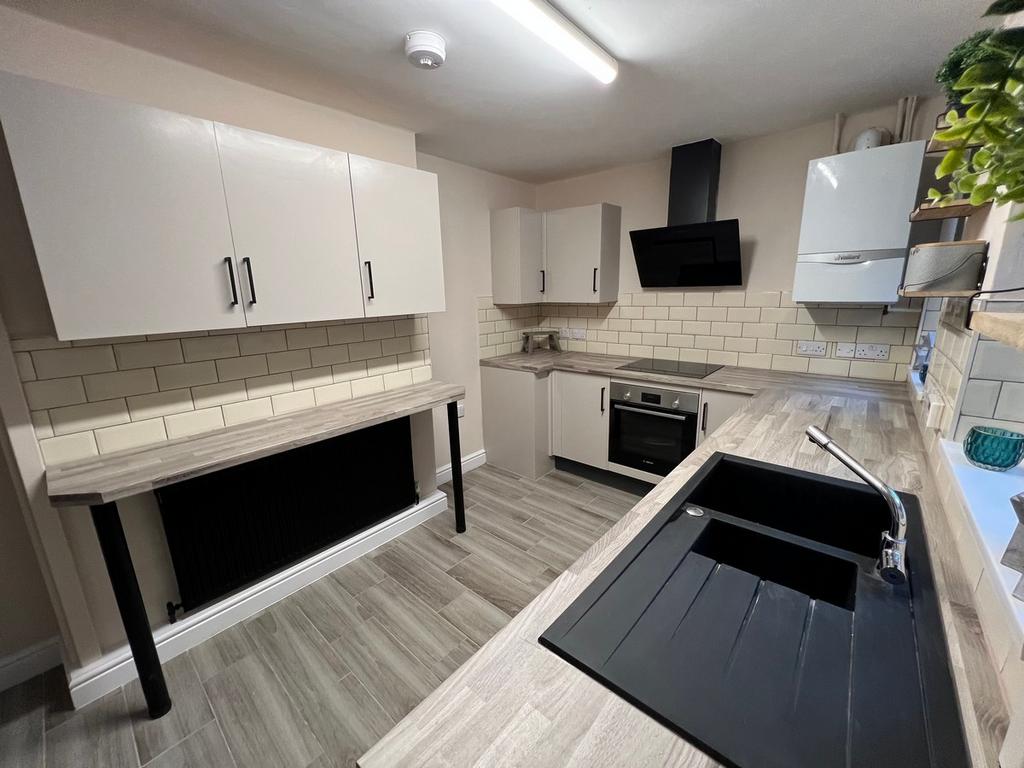 North Road Ferndale Ferndale 3 bed terraced house for sale £115,000