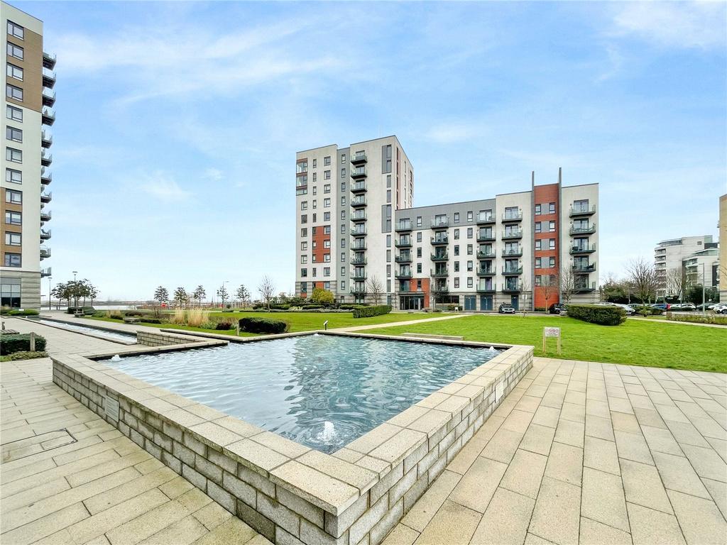 Marina Heights, Pearl Lane... Studio £155,000