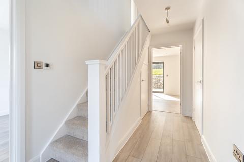 19 Dixton Close, Monmouth, NP25 3HE