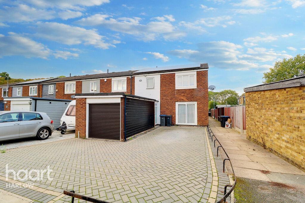 The Maples, Harlow 3 bed end of terrace house for sale £350,000