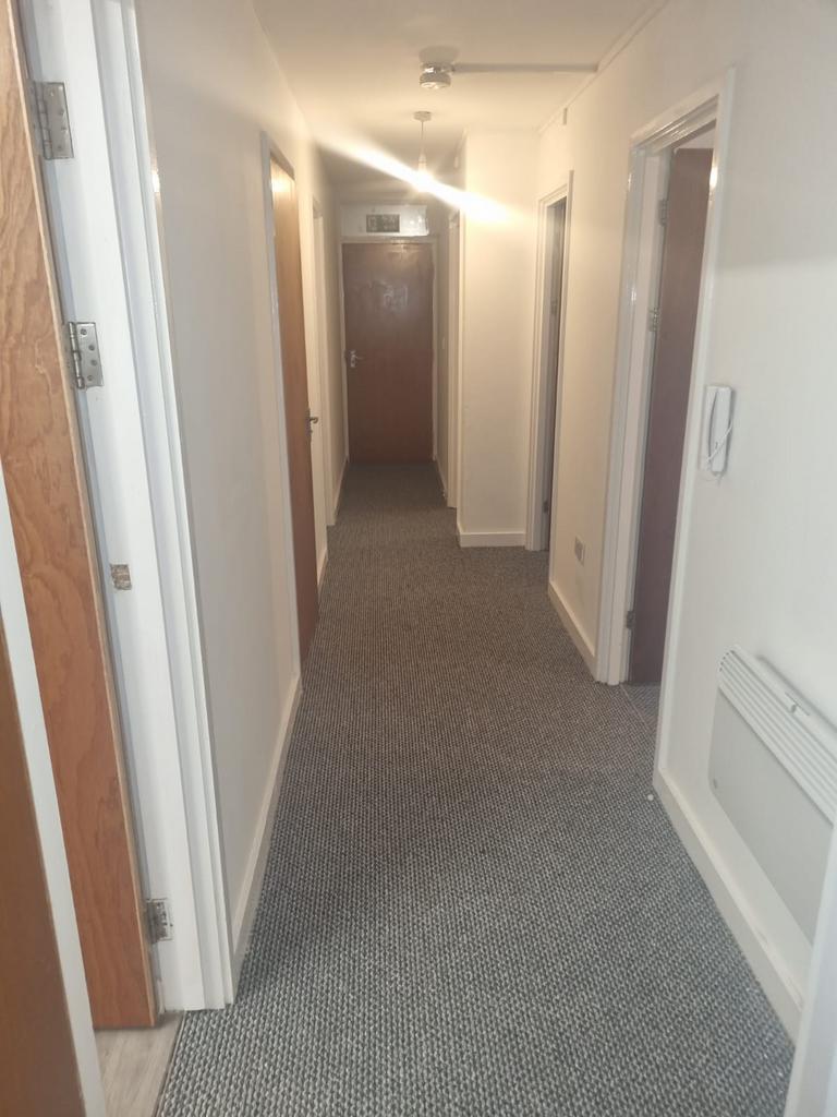 Jason Street, Liverpool, L5 3 bed flat - £650 pcm (£150 pw)