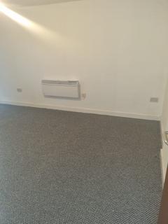 3 bedroom flat to rent, Jason Street, Liverpool, L5