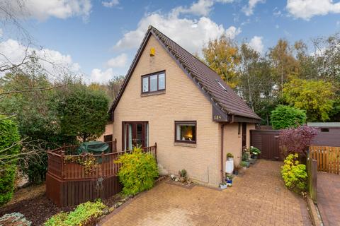 4 bedroom detached villa for sale - 145 Overton Crescent, East Calder, West Lothian, EH53 0RJ