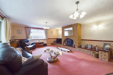 3 bedroom detached bungalow for sale, Elmers Green, Skelmersdale, Lancashire