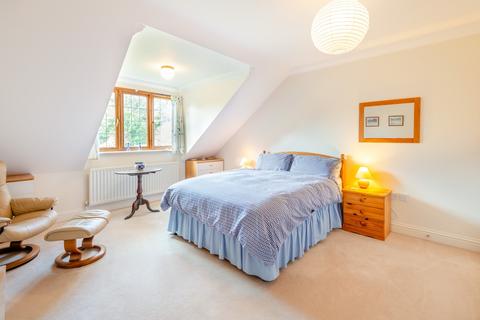 Tanglewood Maplefield Lane, Chalfont St Giles, HP8 4TY