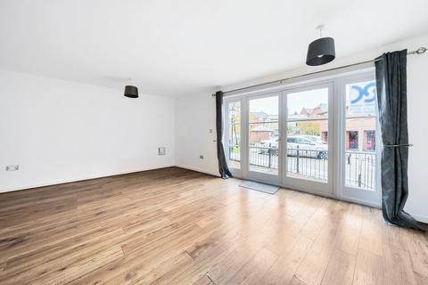 2 bedroom flat to rent, Kings Wharf, Wantage OX12