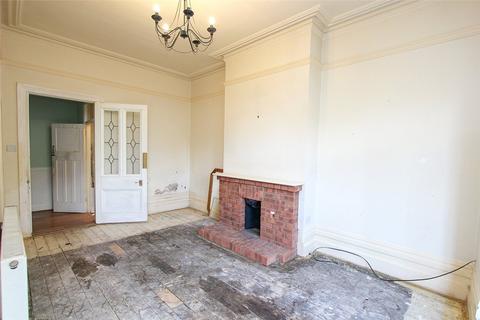 2 bedroom apartment for sale, Imperial Avenue, Westcliff-on-Sea, Essex, SS0