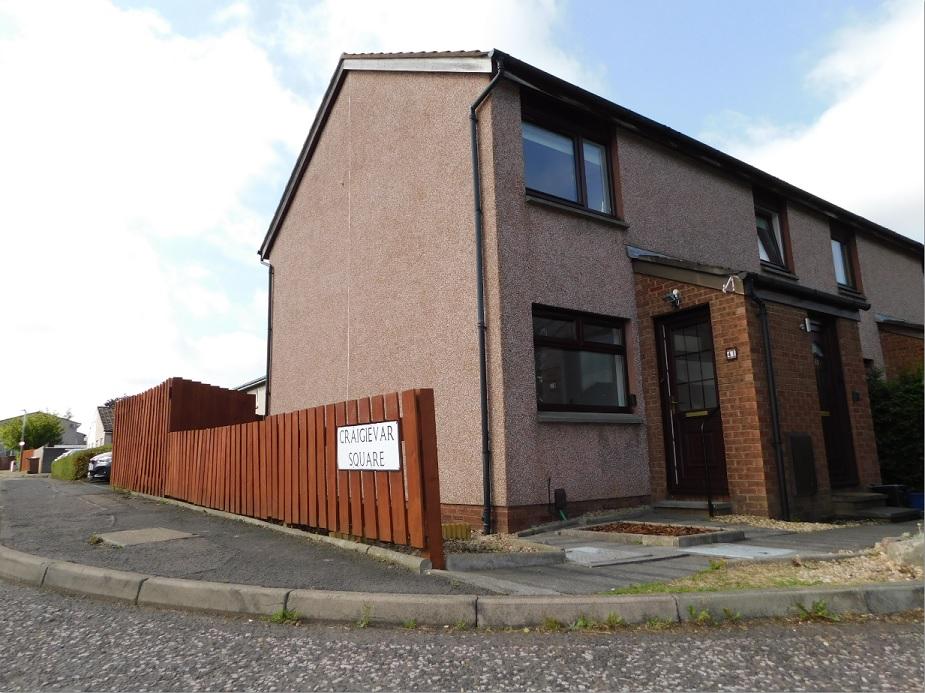 41, Craigievar Square, Edinburgh... 2 bed flat £1,075 pcm (£248 pw)