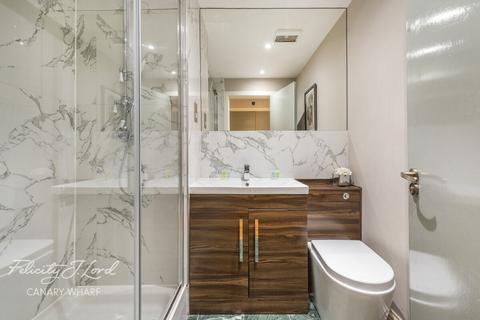 122 Boardwalk Place, London, E14 5SG