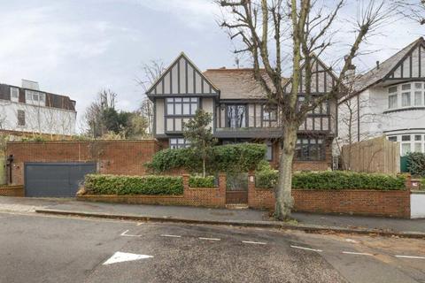5 bedroom detached house to rent, Hornsey Lane Gardens, London