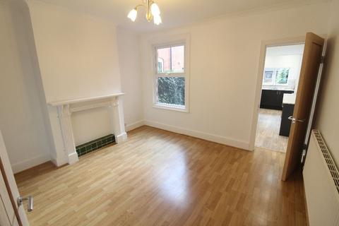 2 bedroom terraced house to rent, Rowley Hill Street, Worcester